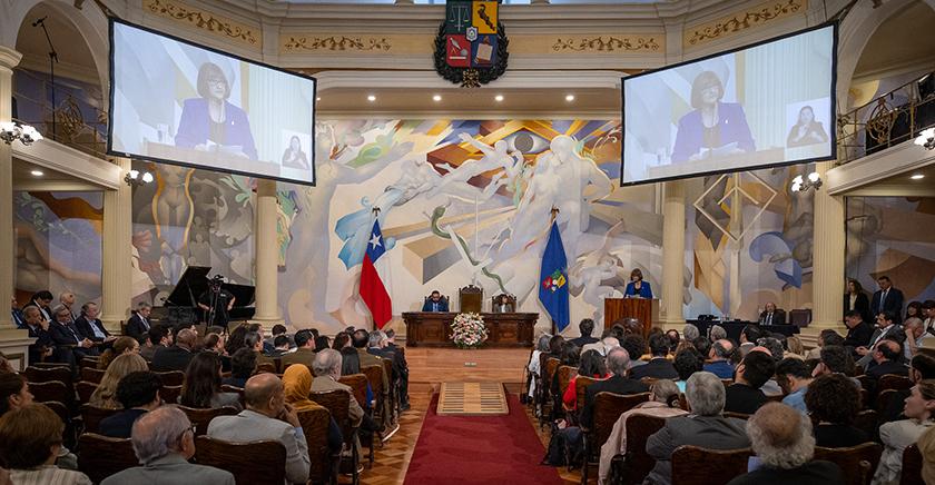 U. de Chile celebra sus 182 años de historia al servicio del país